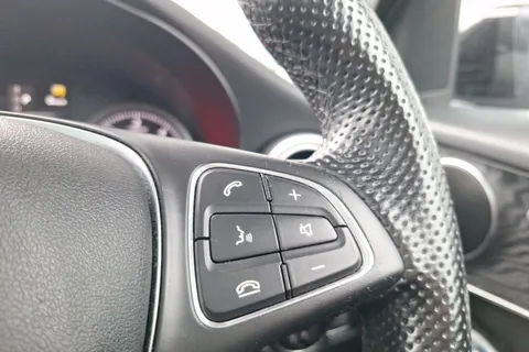 RX66UWT Mercedes-Benz GLC GLC 220d 4Matic Sport Premium 5dr 9G-Tronic Thumbnail #39