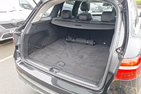 RX66UWT Mercedes-Benz GLC GLC 220d 4Matic Sport Premium 5dr 9G-Tronic Thumbnail #21