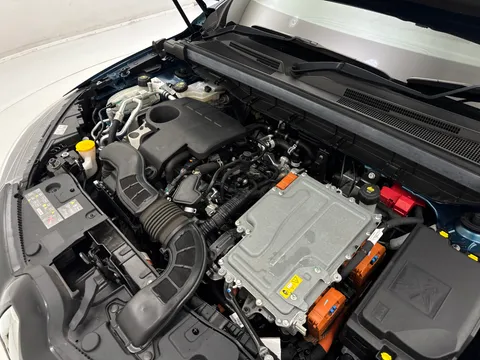 17 of 29 for Renault ARKANA 1.6 E-Tech full hybrid 145 Techno 5dr Auto
