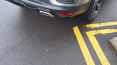 NG72OMY Renault ARKANA 1.6 E-Tech full hybrid 145 Engineered 5dr Auto Thumbnail #12