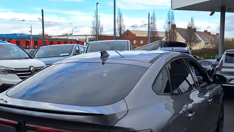 NG72OMY Renault ARKANA 1.6 E-Tech full hybrid 145 Engineered 5dr Auto Thumbnail #13