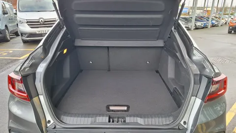 NG72OMY Renault ARKANA 1.6 E-Tech full hybrid 145 Engineered 5dr Auto Thumbnail #17