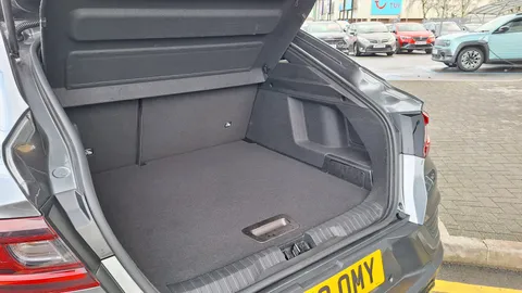 NG72OMY Renault ARKANA 1.6 E-Tech full hybrid 145 Engineered 5dr Auto Thumbnail #18