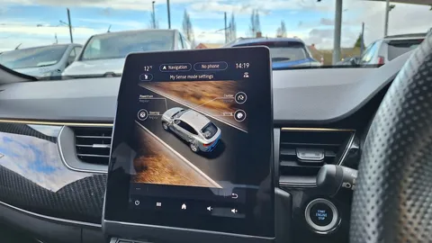 NG72OMY Renault ARKANA 1.6 E-Tech full hybrid 145 Engineered 5dr Auto Thumbnail #32