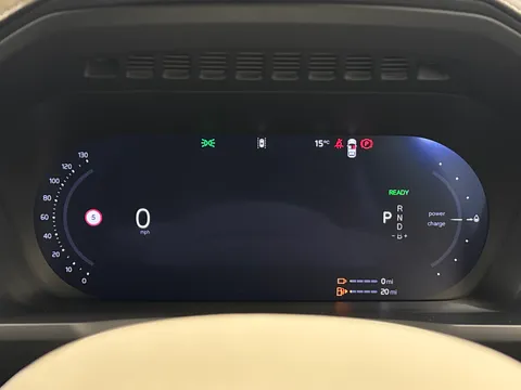 OW25DFV Volvo XC90 2.0 T8 PHEV Ultra Dark 5dr AWD Geartronic Thumbnail #34