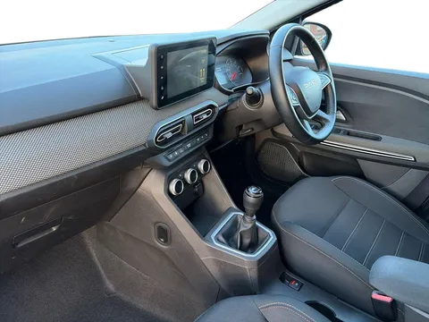 BN23YGO Dacia Jogger 1.0 TCe Extreme SE 5dr Thumbnail #5