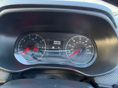 BN23YGO Dacia Jogger 1.0 TCe Extreme SE 5dr Thumbnail #16