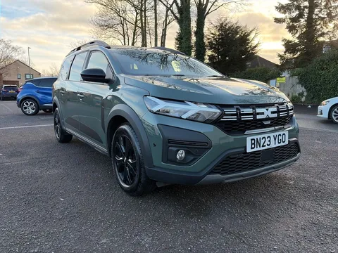 BN23YGO Dacia Jogger 1.0 TCe Extreme SE 5dr Thumbnail #24