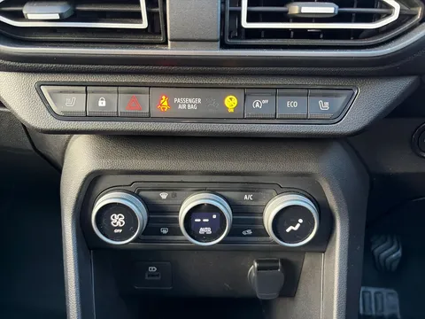 BN23YGO Dacia Jogger 1.0 TCe Extreme SE 5dr Thumbnail #11