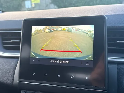 MM72CHY Renault Captur 1.0 TCE 90 Techno 5dr Thumbnail #10