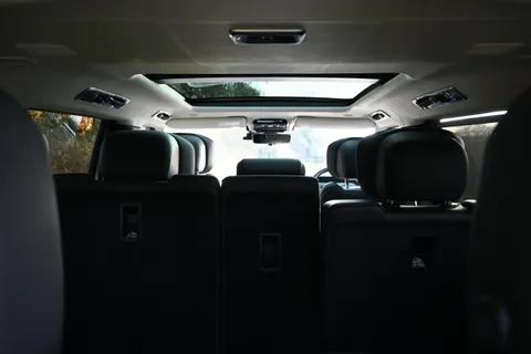 YP24RGY Land Rover Range Rover 3.0 D350 Autobiography LWB 4dr Auto [7 Seat] Thumbnail #19