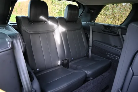 YP24RGY Land Rover Range Rover 3.0 D350 Autobiography LWB 4dr Auto [7 Seat] Thumbnail #20