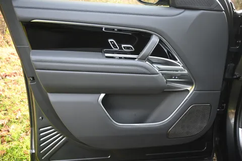 YP24RGY Land Rover Range Rover 3.0 D350 Autobiography LWB 4dr Auto [7 Seat] Thumbnail #29