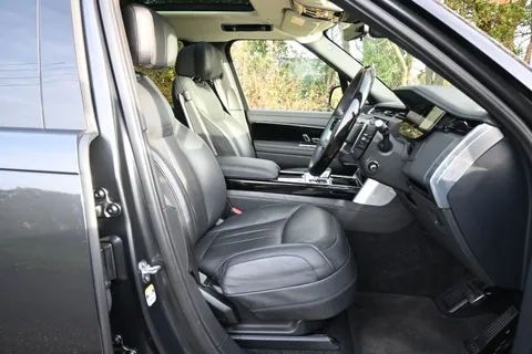 YP24RGY Land Rover Range Rover 3.0 D350 Autobiography LWB 4dr Auto [7 Seat] Thumbnail #39
