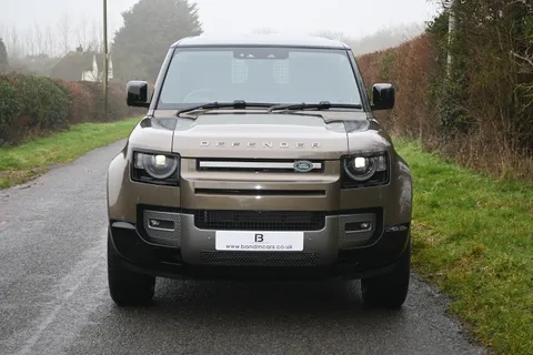 VX25TWE Land Rover Defender 3.0 D250 Hard Top X-Dynamic HSE Auto [3 Seat] Thumbnail #2