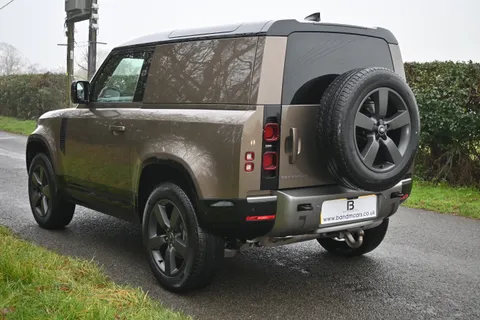 VX25TWE Land Rover Defender 3.0 D250 Hard Top X-Dynamic HSE Auto [3 Seat] Thumbnail #9