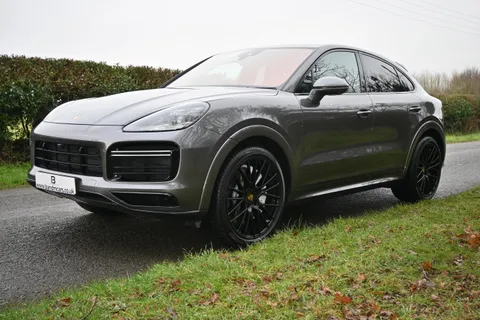 VN69ZFS Porsche Cayenne Turbo 5dr Tiptronic S [5 Seat] Thumbnail #10