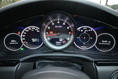 VN69ZFS Porsche Cayenne Turbo 5dr Tiptronic S [5 Seat] Thumbnail #39