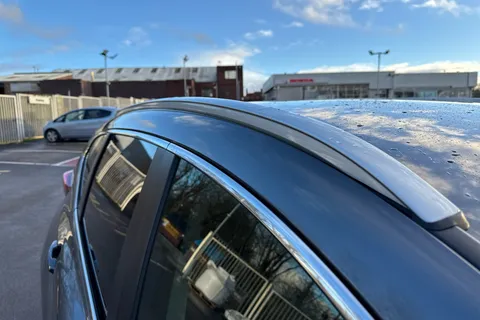 DE22VHV Honda CR-V 2.0 i-MMD Hybrid SR 5dr eCVT Thumbnail #17