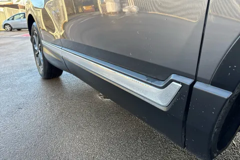 DE22VHV Honda CR-V 2.0 i-MMD Hybrid SR 5dr eCVT Thumbnail #18