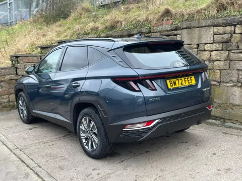 BW72FEF Hyundai Tucson 1.6 TGDi 48V MHD SE Connect 5dr 2WD DCT Thumbnail #2