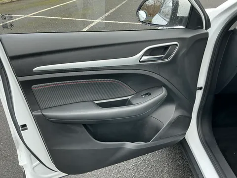 LB25OGS Mg Motor Uk Mg3 1.5 Hybrid Trophy 5dr Auto Thumbnail #46