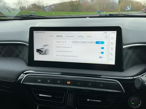 LB25OGS Mg Motor Uk Mg3 1.5 Hybrid Trophy 5dr Auto Thumbnail #27