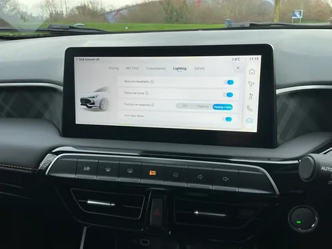 LB25OGS Mg Motor Uk Mg3 1.5 Hybrid Trophy 5dr Auto Thumbnail #29