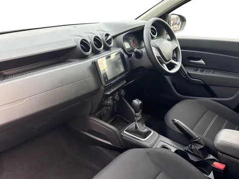 BM23MDV Dacia Duster 1.3 TCe 150 Expression 5dr EDC Thumbnail #4