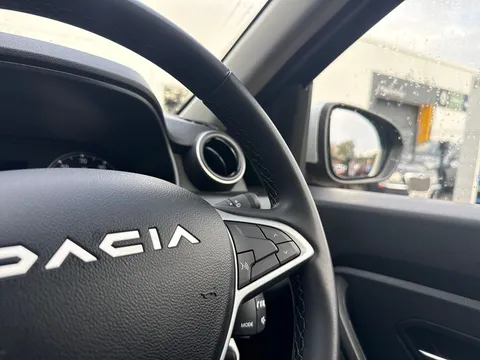 BM23MDV Dacia Duster 1.3 TCe 150 Expression 5dr EDC Thumbnail #22