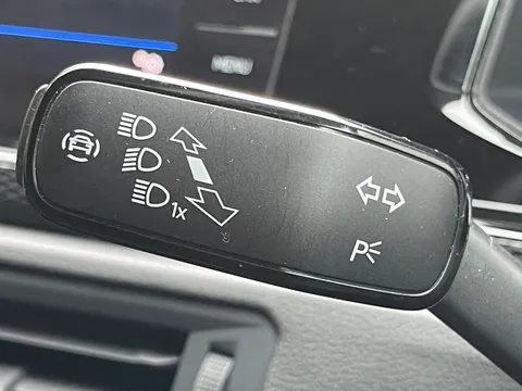 GL23KZX Volkswagen Polo 1.0 TSI Life 5dr DSG Thumbnail #18