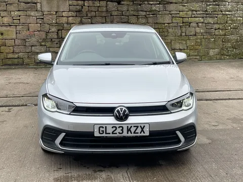 GL23KZX Volkswagen Polo 1.0 TSI Life 5dr DSG Thumbnail #4