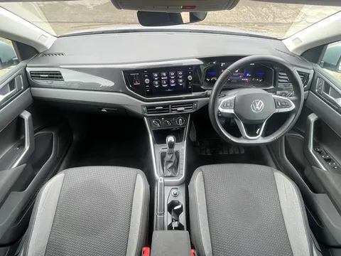 GL23KZX Volkswagen Polo 1.0 TSI Life 5dr DSG Thumbnail #22