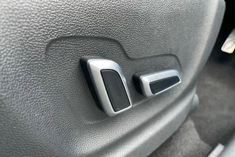 PL21LSE Mg Motor Uk Hs 1.5 T-GDI Exclusive 5dr DCT Thumbnail #18