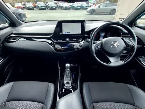 DA72KTE Toyota C-HR 1.8 Hybrid Design 5dr CVT Thumbnail #2