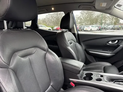 YF19RHT Renault Kadjar 1.3 TCE GT Line 5dr EDC Thumbnail #16