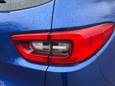 YF19RHT Renault Kadjar 1.3 TCE GT Line 5dr EDC Thumbnail #23
