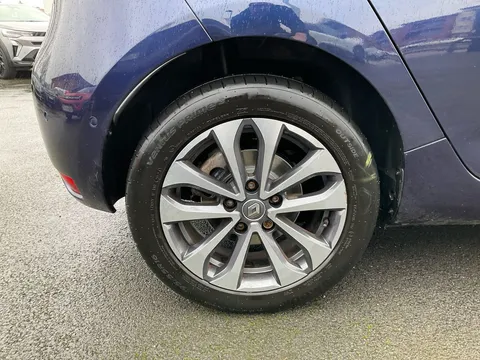 MT72LHN Renault Zoe 80kW SE R110 50kWh Rapid Charge 5dr Auto Thumbnail #31