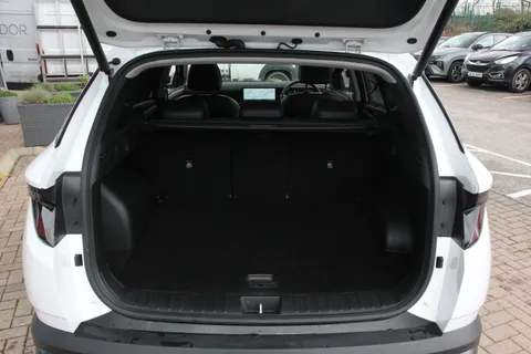 EA74DKN Hyundai Tucson 1.6T 48V MHD Ultimate 5dr DCT Thumbnail #17