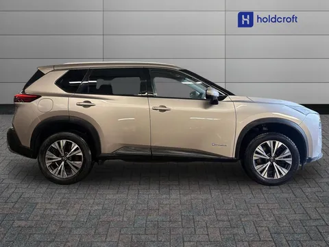 DN73CZG Nissan X-Trail 1.5 E-Power E-4orce 213 N-Connecta 5dr 7Seat Auto Thumbnail #3