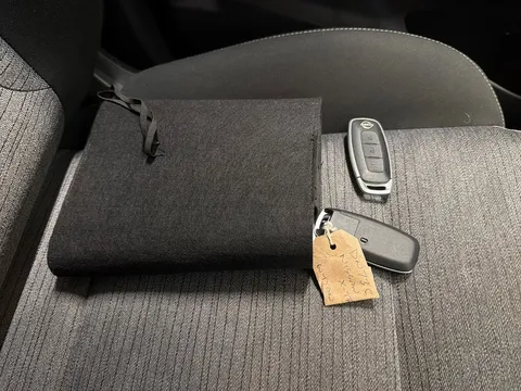 DN73CZG Nissan X-Trail 1.5 E-Power E-4orce 213 N-Connecta 5dr 7Seat Auto Thumbnail #21