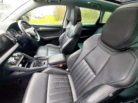 DA69LWO Škoda Karoq 2.0 TDI Edition 5dr Thumbnail #18