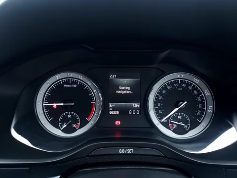 DA69LWO Škoda Karoq 2.0 TDI Edition 5dr Thumbnail #23