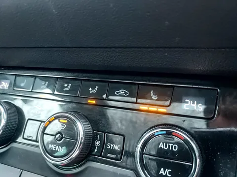 DA69LWO Škoda Karoq 2.0 TDI Edition 5dr Thumbnail #26