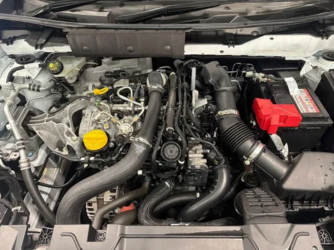 DS72XYW Nissan Juke 1.0 DiG-T 114 Acenta 5dr Thumbnail #10