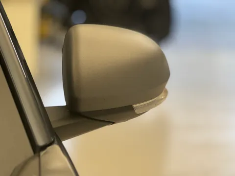 AP25BXG Dacia Bigster 1.8 Hybrid 155 Journey 5dr Auto Thumbnail #35