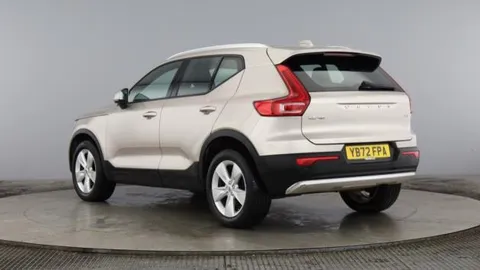 YB72FPA Volvo XC40 2.0 B3P Core 5dr Auto Thumbnail #3