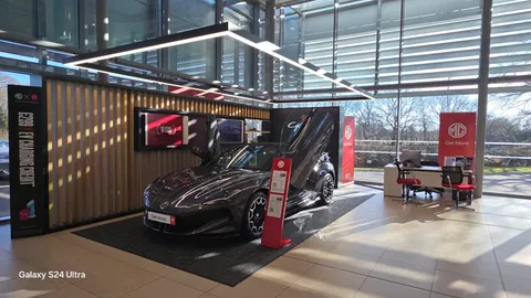 PE71TZK Mg Motor Uk Hs 1.5 T-GDI PHEV Exclusive 5dr Auto Thumbnail #4