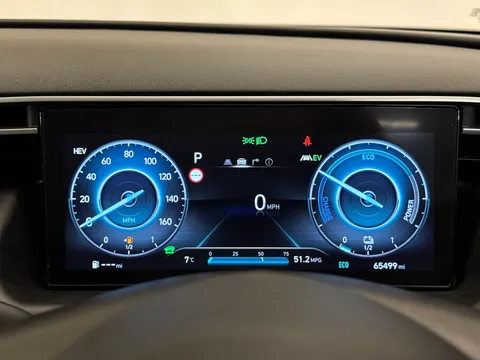DY72VHB Hyundai Tucson 1.6 TGDi Plug-in Hybrid Ultimate 5dr 4WD Auto Thumbnail #27