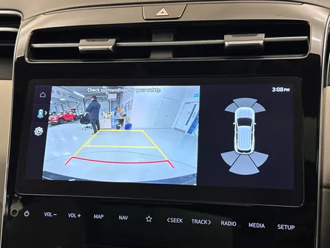 DY72VHB Hyundai Tucson 1.6 TGDi Plug-in Hybrid Ultimate 5dr 4WD Auto Thumbnail #30